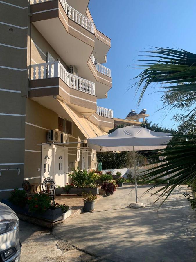 Vila Mario Aparthotel Ksamil Exterior foto